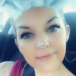 Meet your Posher, Derica